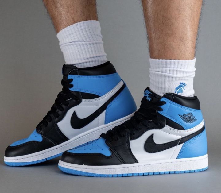 球鞋, DZ5485-400, Air Jordan 1 High OG “UNC Toe”, Air Jordan 1 High OG, Air Jordan 1 High, Air Jordan 1 - Air Jordan 1 High OG “UNC Toe”亲密合影曝光！