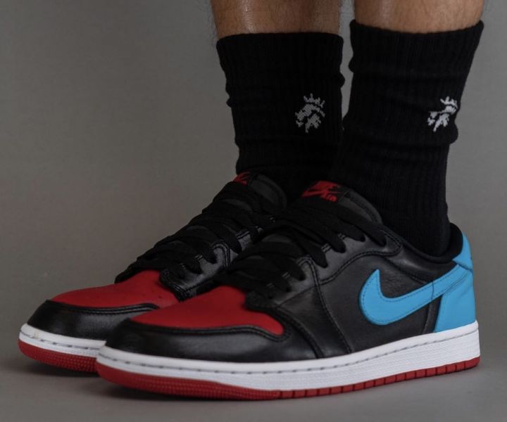 迈克尔·乔丹, 芝加哥, 球鞋, CZ0775-046, Air Jordan 1 Low OG WMNS “UNC to Chicago”, Air Jordan 1 Low, Air Jordan 1 - 空翻惊艳！Air Jordan 1 Low OG“从UNC到芝加哥”的真人上脚照片曝光