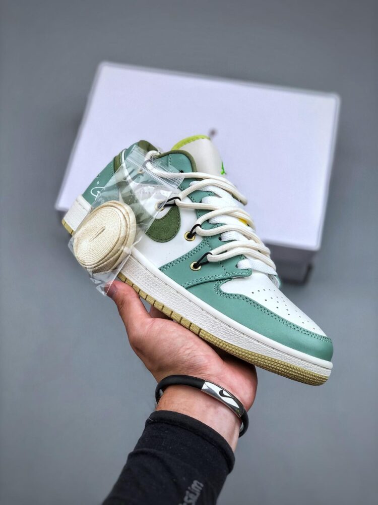 运动鞋, 篮球鞋, 球鞋, Jordan Air Jordan 1, FD9906-131, Air Jordan 1 - 乔丹 Jordan Air Jordan 1 抹茶奶绿 简约清新 低帮 复古篮球鞋 女款 抹茶绿 FD9906-131