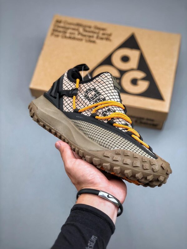 Nike ACG Mountain Fly LowFossil Stone", Nike ACG Mountain Fly Low, DA5424 200 - 耐克 Nike ACG Mountain Fly LowFossil Stone" 轻便透气 耐磨防滑 低帮 户外徒步鞋 男女同款 黑棕橙 DA5424 200