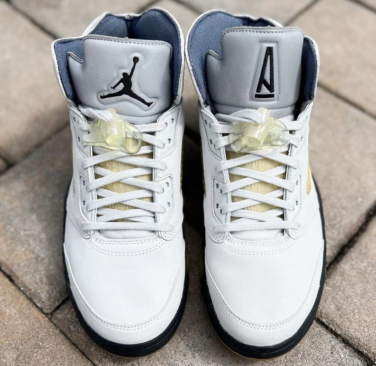 球鞋, Photon Dust, Air Jordan 5, A Ma Maniere - A Ma Maniere x Air Jordan 5 "Photon Dust" 将于11月22日发售