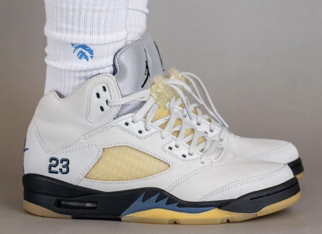 球鞋, Photon Dust, Air Jordan 5, A Ma Maniere - A Ma Maniere x Air Jordan 5 "Photon Dust" 将于11月22日发售