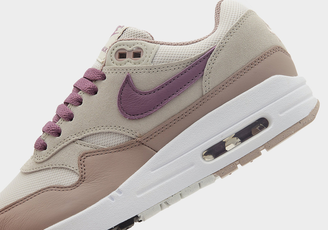 运动鞋, Nike Sportswear, Nike Air Max 1, Nike, Air Max 1 - 2023年11月发布的Nike Air Max 1 SC "Violet Dust"