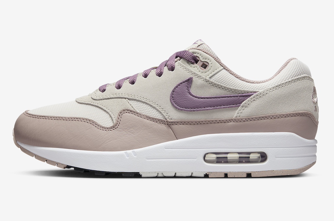 运动鞋, Nike Sportswear, Nike Air Max 1, Nike, Air Max 1 - 2023年11月发布的Nike Air Max 1 SC "Violet Dust"