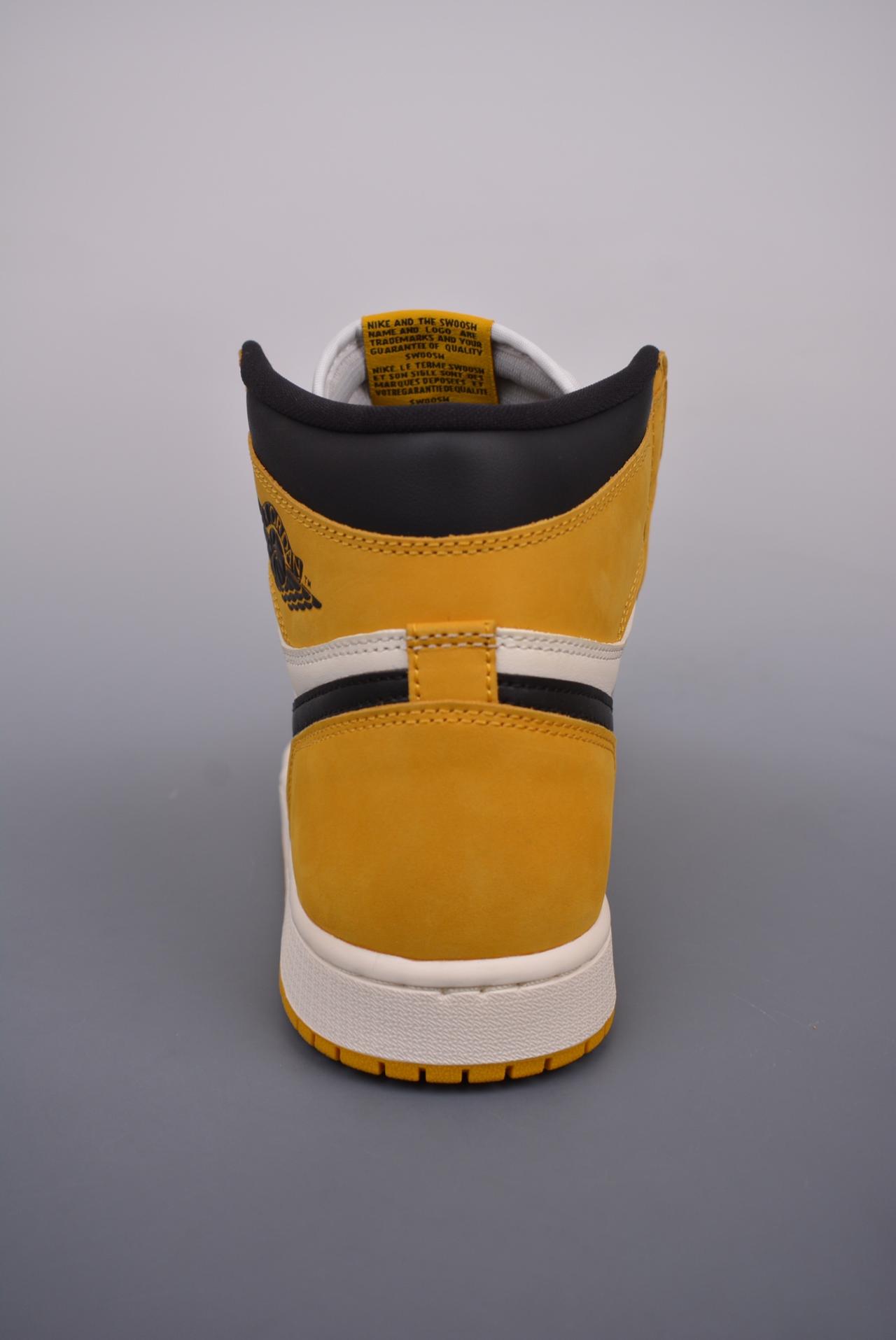 运动鞋, Yellow Ochre, Air Jordan 1 Retro, Air Jordan 1 - Air Jordan 1 Retro "Yellow Ochre" 黑黄脚趾 官方货号：DZ5485 701CF