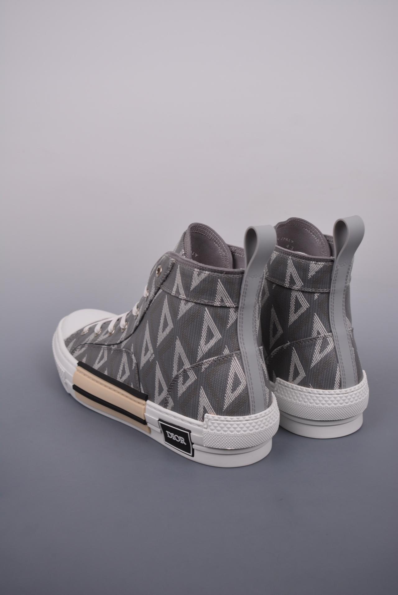 运动鞋, Sneakers - Dior B23 Oblique Top Sneakers 迪奥“CD重影”高帮运动鞋 历史最高复刻 羊皮贴底拉帮 原装耐弯折耐高温EVC饰片材质 尺码：39 40 41 42 43 44 45 46