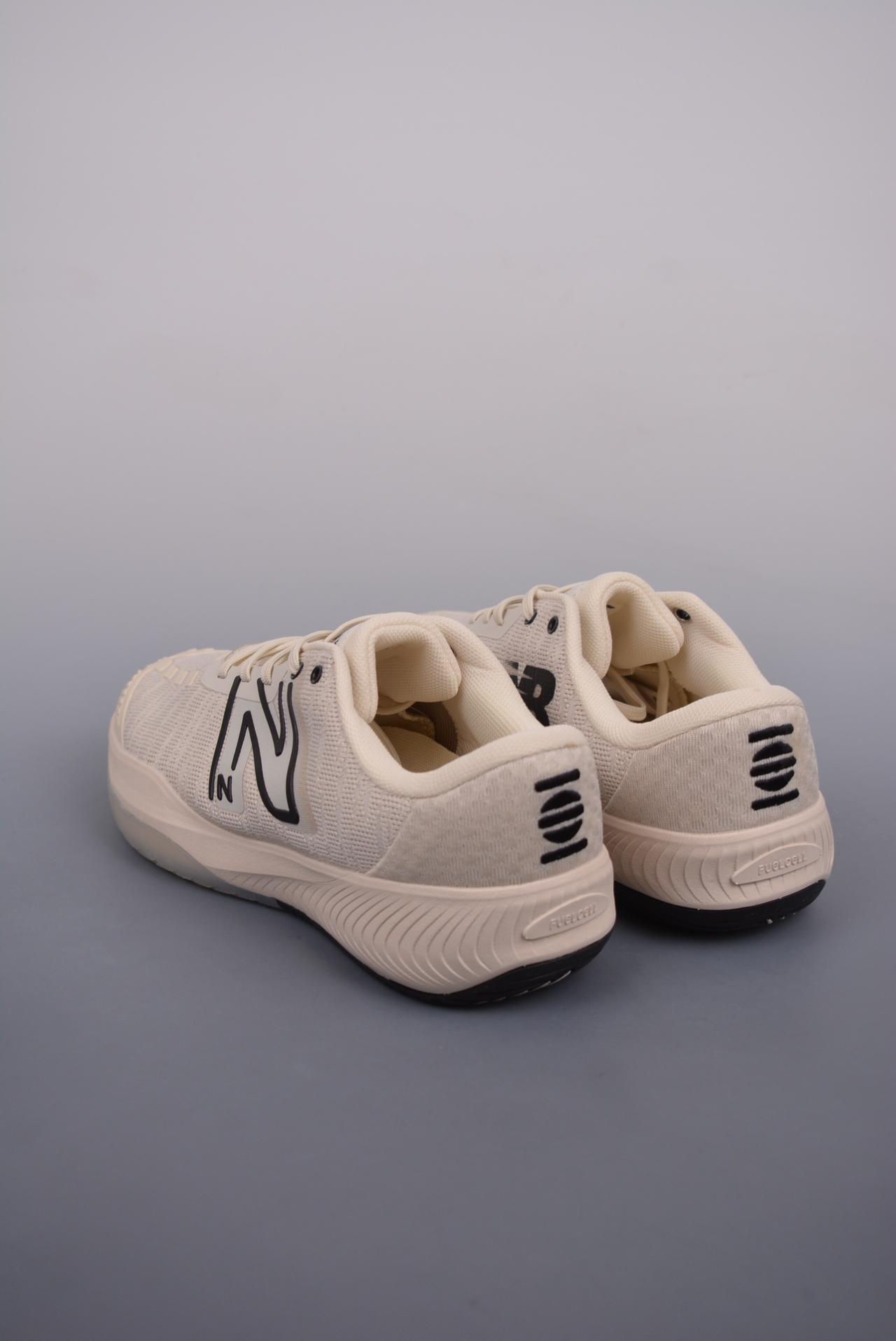 运动鞋, 球鞋, New Balance - New Balance Fuel Cell 996 v5 低帮网球鞋 鞋面采用高品质材料制成 官方货号: MCH996MK 尺码: 36-45