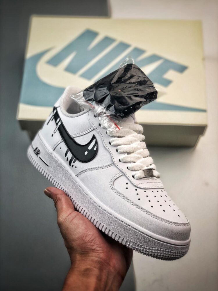 运动鞋, Nike Air Force 1 '07 Low, NIke Air Force 1 '07, Nike Air Force 1, Nike, Air Force 1 - Nike Air Force 1 '07 Low 冰淇淋白黑 鞋货号：CW2288-006