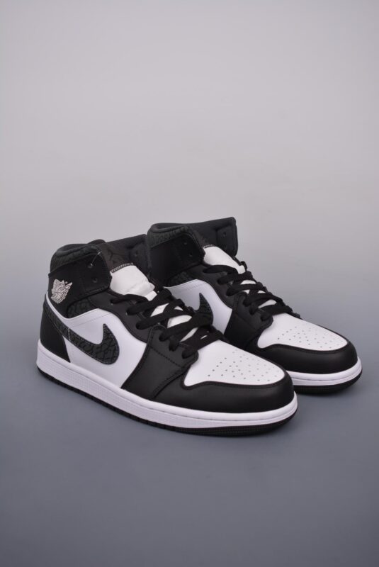 运动鞋, Jordan, Air Jordan 1 Mid, Air Jordan 1, Air Jordan - Air Jordan 1 Mid 新黑白熊猫脚趾 高帮鞋 黑白 货号：FB9911 001B