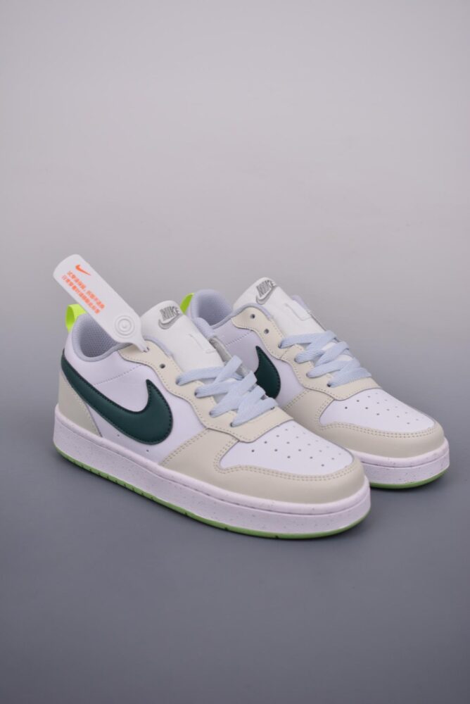 - Nike Court Borough Low 2 FP 低帮运动板鞋