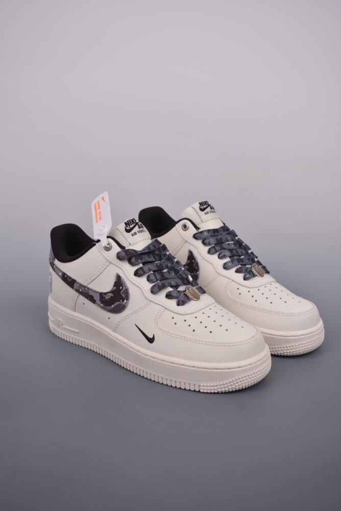 Nike Air Force 1 Low, Nike Air Force 1, Nike, Air Force 1 Low, Air Force 1 - Nike Air Force 1 Low 猿人头联名 鞋子 高帮 灰色 货号：PF9055 761NCWK