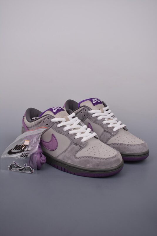 运动鞋, Nike, Dunk SB Low, Dunk SB, Dunk - Nike Dunk SB Low Purple Pigeon 灰紫鸽子 鞋款 矮帮 颜色：灰紫 货号：304292 051NCC