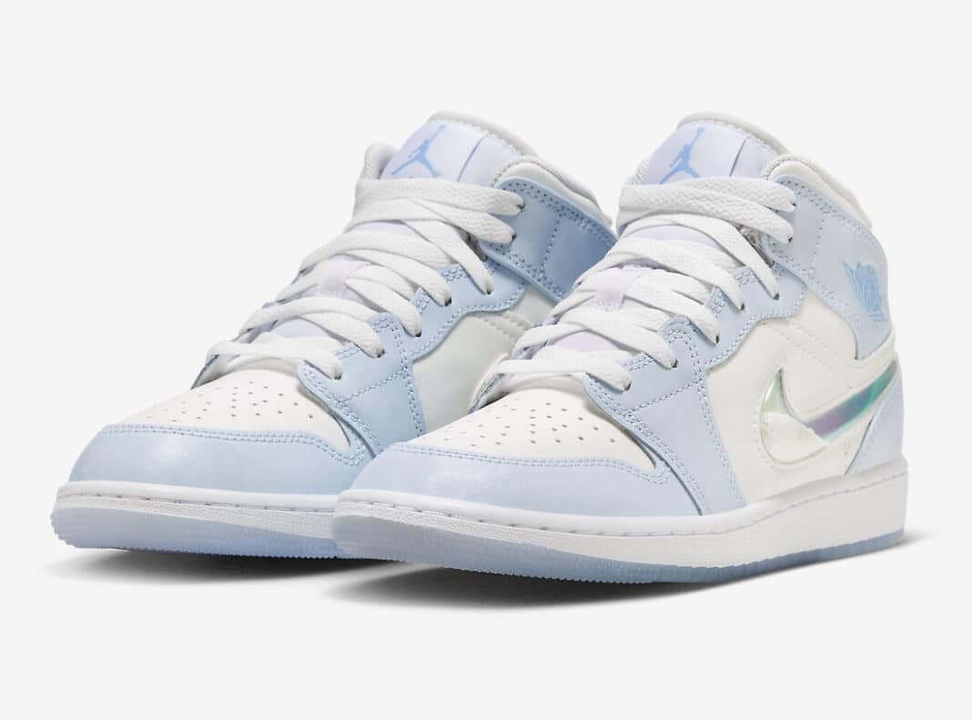 RO, Jordan, Air Jordan 1 Mid, Air Jordan 1, Air Jordan - 孩子们的Air Jordan 1 Mid “Frozen” 现已上市