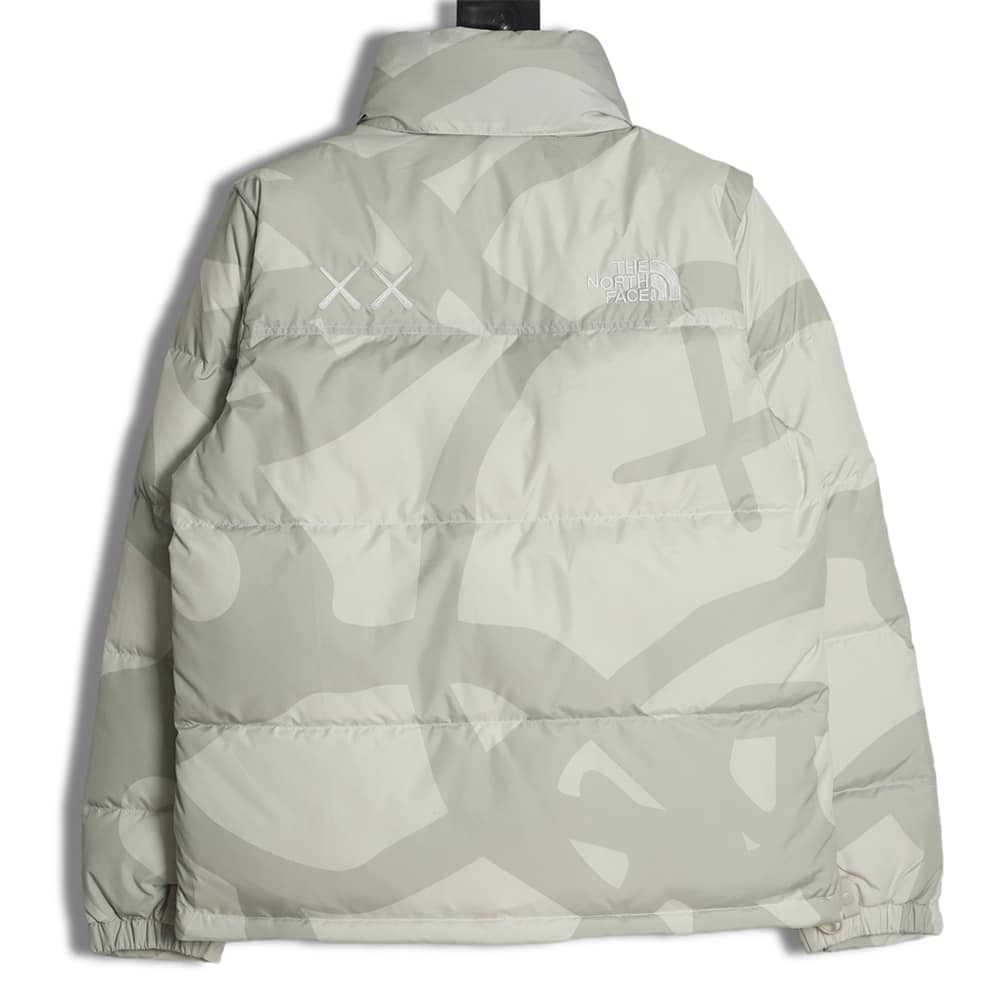 The North Face KAWS 联名 1996 美版羽绒服