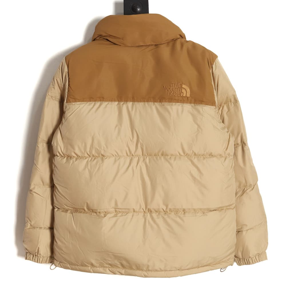 The North Face 1996 Nuptse 经典羽绒服