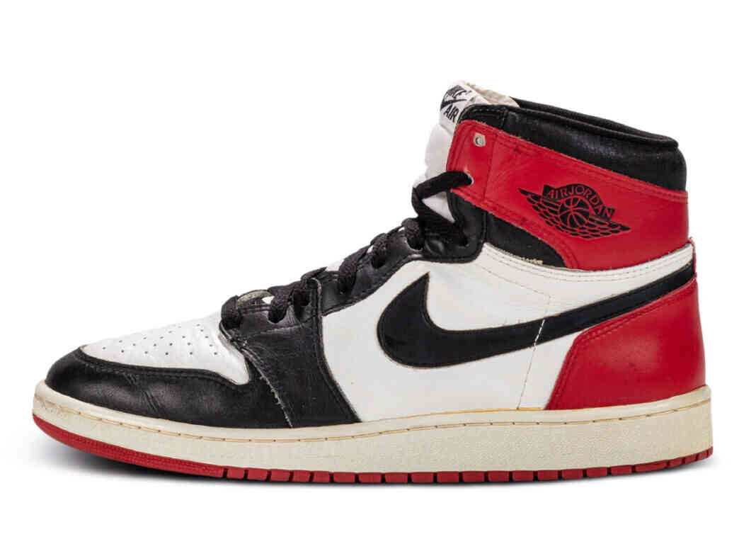 Jordan, Air Jordan 1 High OG, Air Jordan 1 High, Air Jordan 1 Black Toe, Air Jordan 1, Air Jordan - 2024年假日季：Air Jordan 1 High OG “Black Toe Reimagined” 正式发布