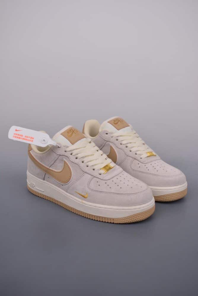 Nike Air Force 1 Low, Nike Air Force 1, Nike, Air Force 1 Low, Air Force 1 - Nike Air Force 1 Low 麂皮小勾 型 红色 货号：KK5636 310K