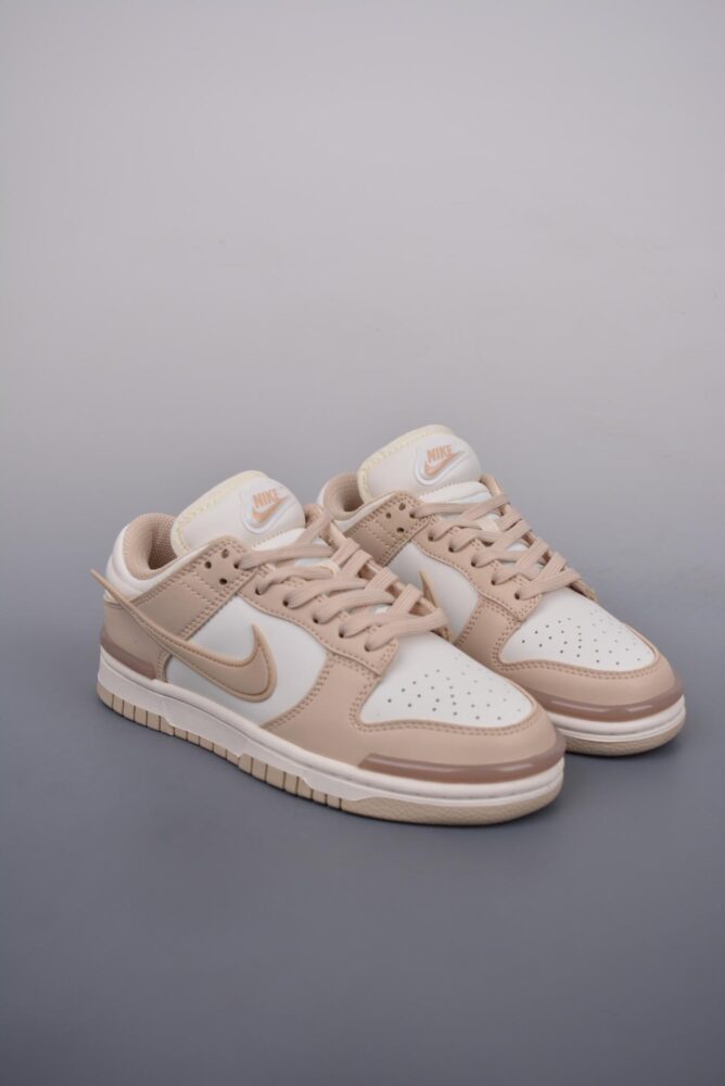 SB Dunk Low, Nike SB Dunk Low, Nike, Dunk Low, Dunk - NIKE SB Dunk Low 原装头层材料 独家版型蒸餾加工 电绣工艺 皮料切割干净无任何毛边 官方货号：DZ2794 102Q