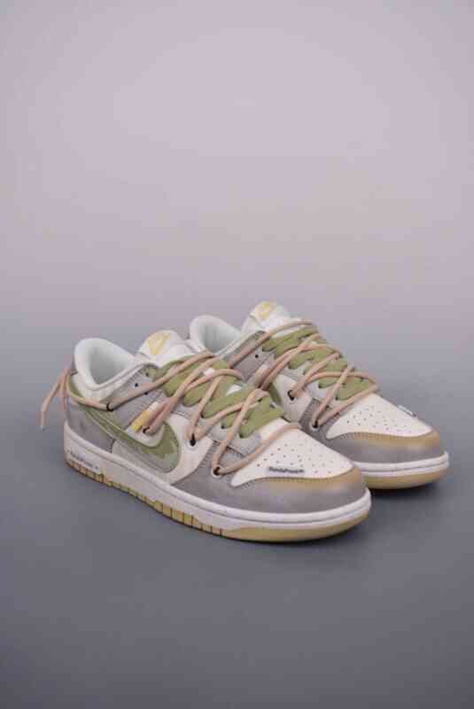 SB Dunk Low, Nike SB Dunk Low, Nike, DV0833 100, Dunk Low, Dunk - Nike SB Dunk Low 熊猫恶作剧 鞋带 灰绿 官方货号：DV0833 100J